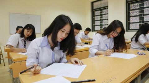 Tổ chức thi chỉ để lấy kết quả tốt nghiệp