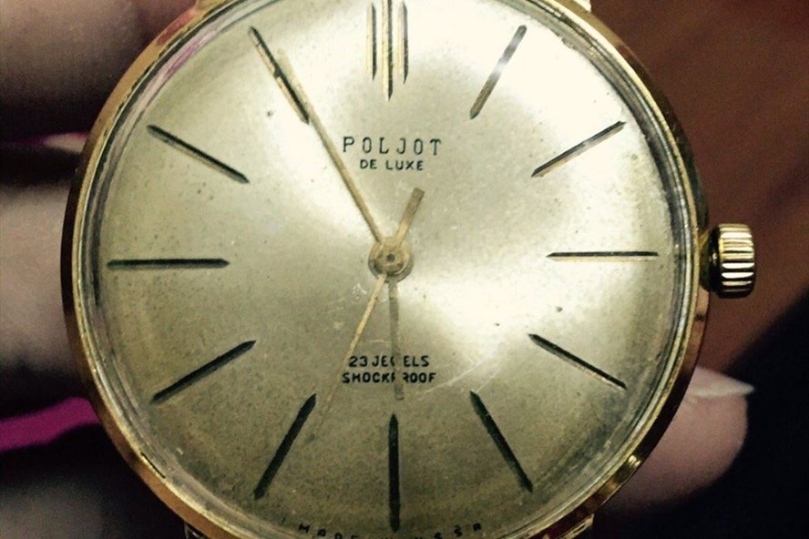 Đồng hồ Poljot của Liên Xô rất thịnh hành thời bao cấp.
